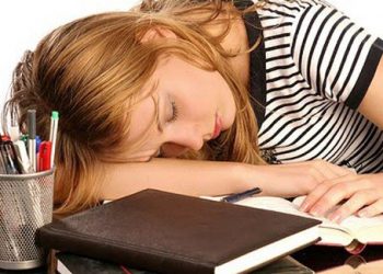 10 Dấu Hiệu Thiếu Sắt Nguy Hại Cho Cơ Thể