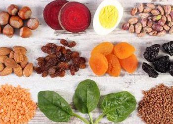 6-loai-thuc-pham-bo-sung-sat-cho-co-the