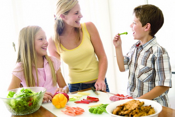 Chế độ ăn cho trẻ lứa tuổi tiểu học