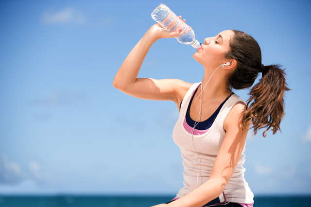 Uống nước thế nào cho đủ - Chế độ ăn lành mạnh